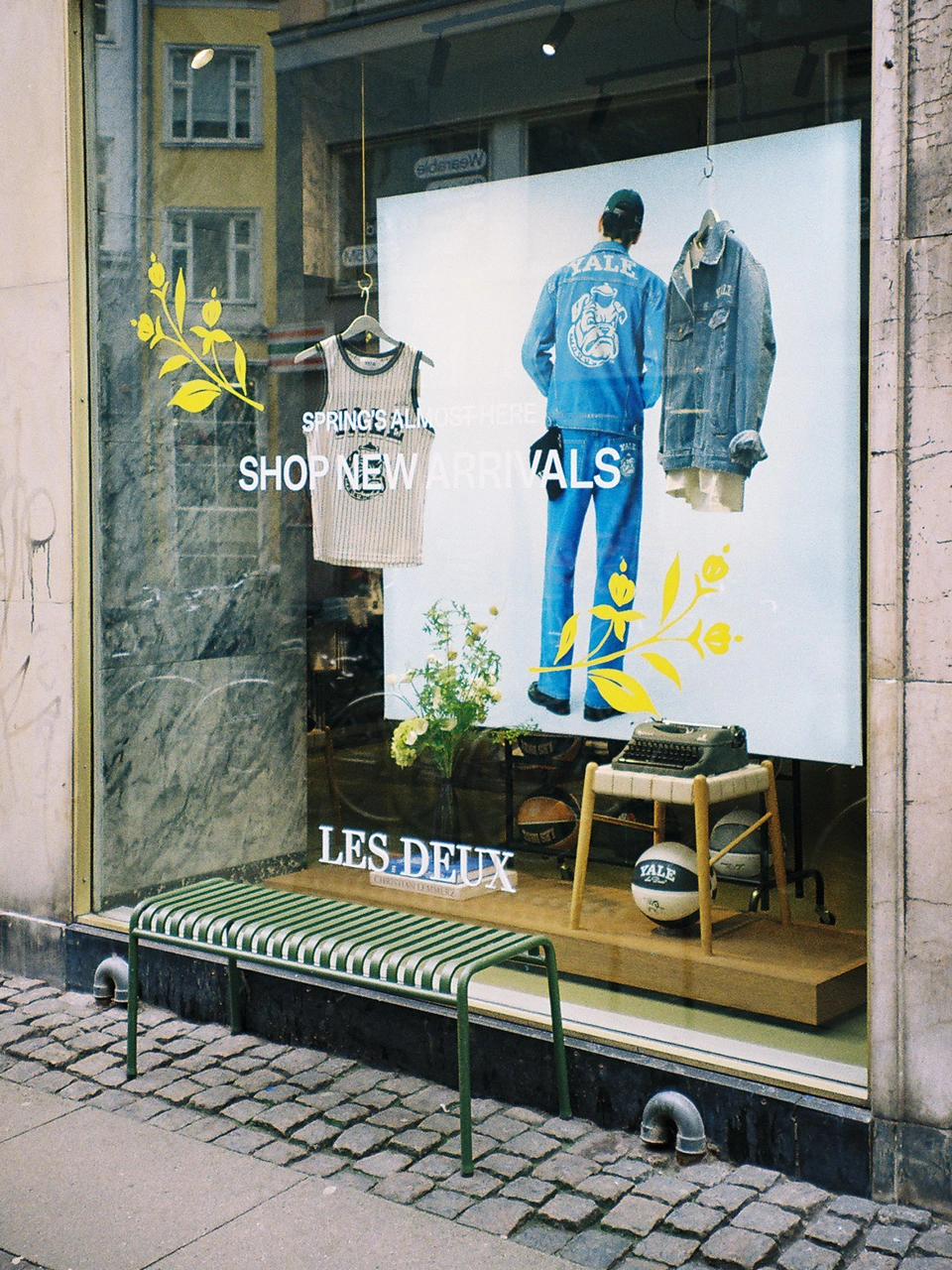 les-deux-gallery.5psd