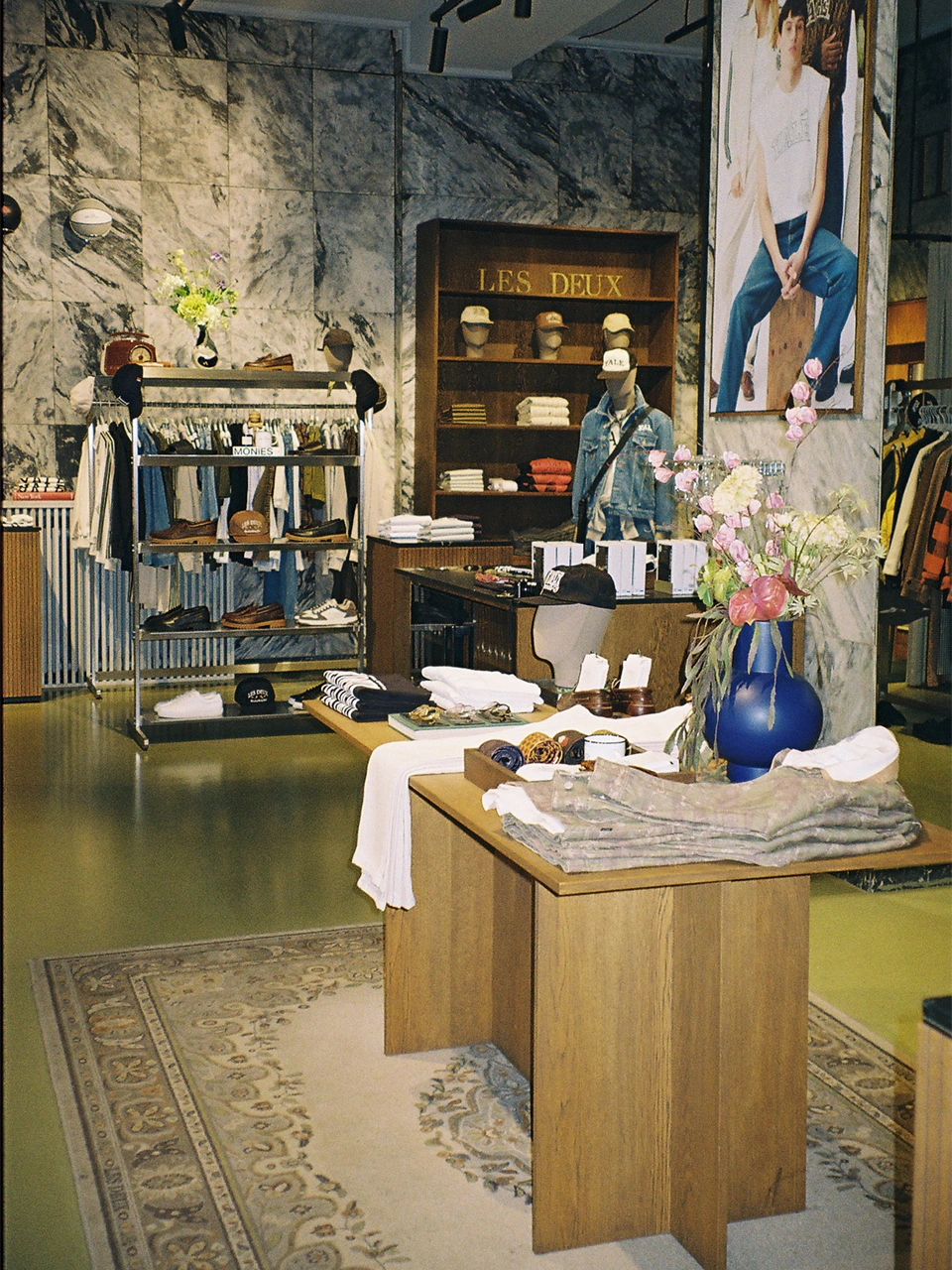 les-deux-gallery2